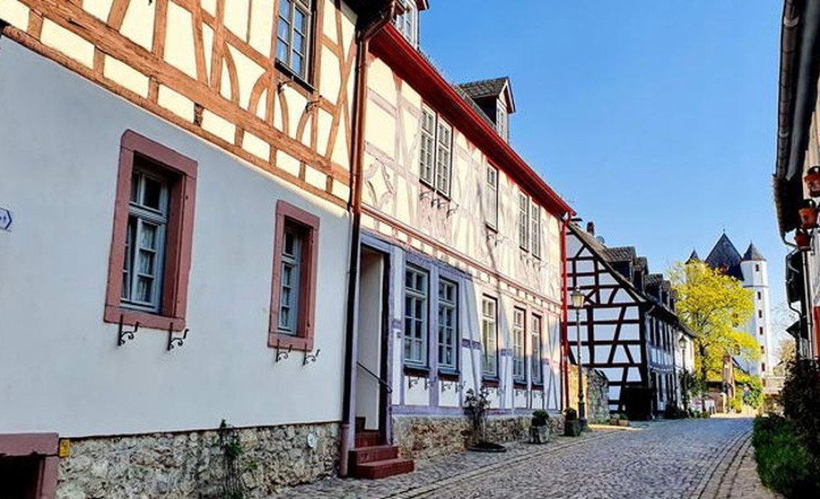 Eltville stellt Programm geführter Touren und Sonderveranstaltungen im September vor Eltville stellt Programm geführter Touren und Sonderveranstaltungen im September vor