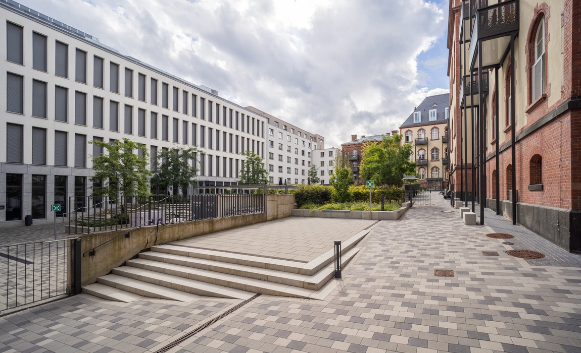 Rheingau Taunus Kreis und Hochschule Fresenius besiegeln Zusammenarbeit im Bevölkerungsschutz Rheingau Taunus Kreis und Hochschule Fresenius besiegeln Zusammenarbeit im Bevölkerungsschutz