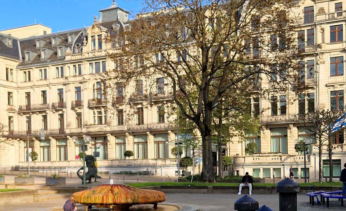 Wiesbaden berät über Reaktivierung und geothermische Nutzung seiner Thermalquellen Wiesbaden berät über Reaktivierung und geothermische Nutzung seiner Thermalquellen