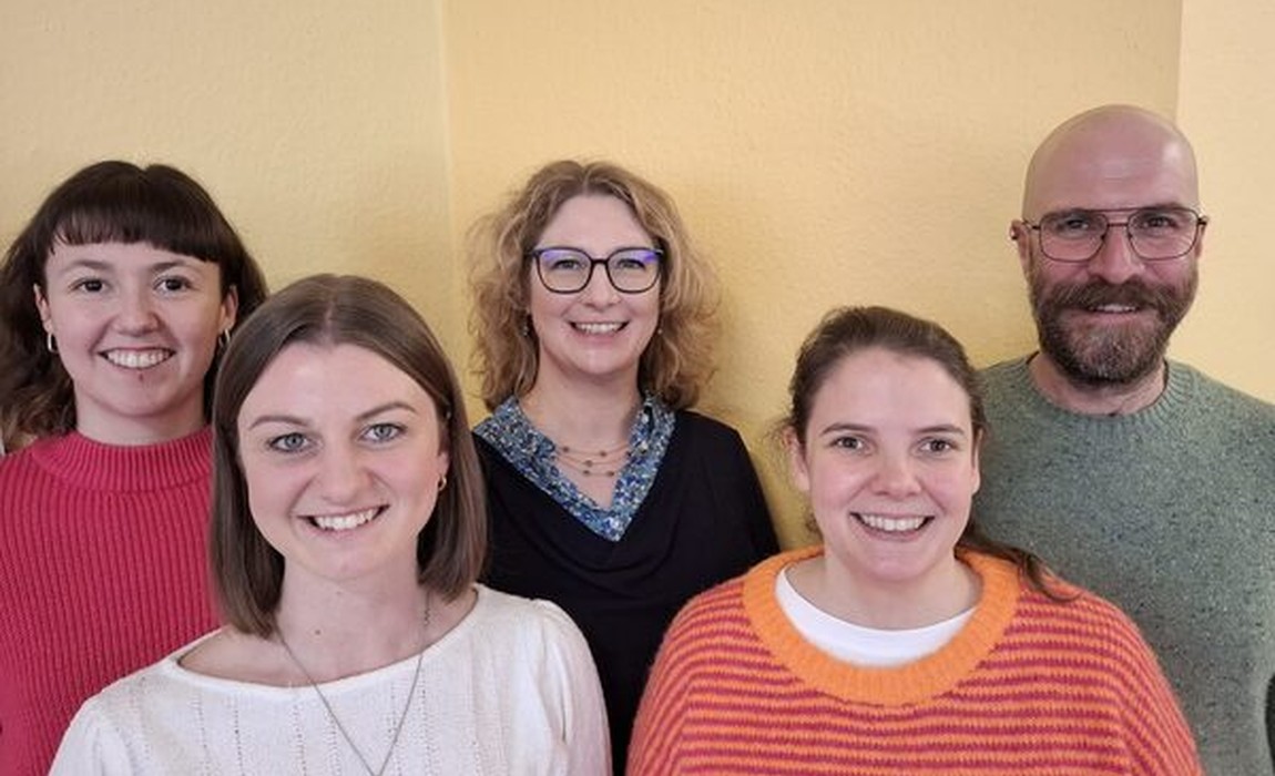 Wiesbaden erhöht Personal in Beratungsstellen für ältere Menschen Wiesbaden erhöht Personal in Beratungsstellen für ältere Menschen