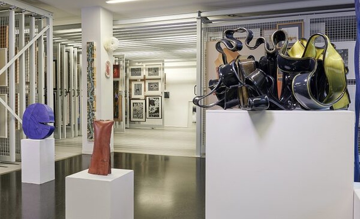 Wiesbadener Artothek stellt 500 Werke digital vor und ermöglicht Online-Reservierung