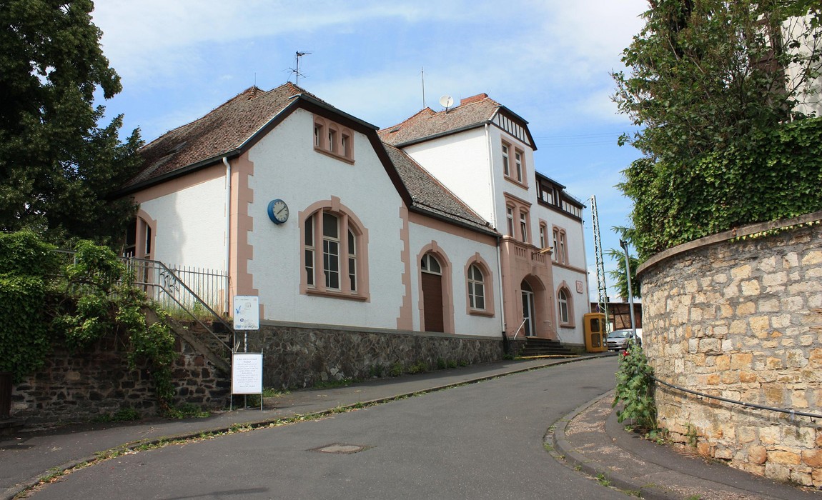 Zugang zu Gleis 1 am Bahnhof Walluf wegen Bauarbeiten vom 19. bis 27. November gesperrt Zugang zu Gleis 1 am Bahnhof Walluf wegen Bauarbeiten vom 19. bis 27. November gesperrt